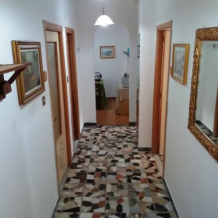 Argentiera 12 *
